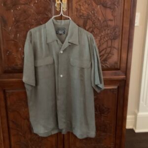Harold's Gray Short Sleeve Shirt Jacket